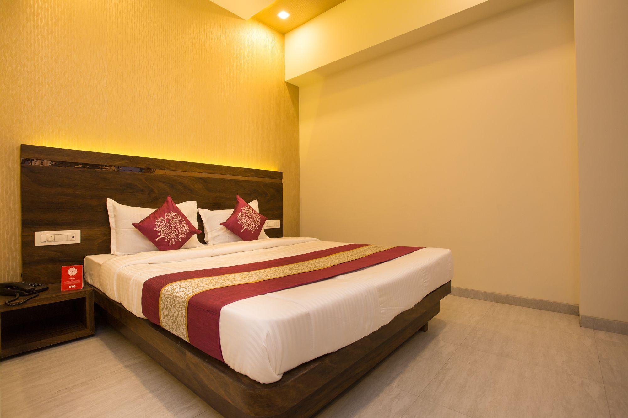 Oyo 7156 Hill View Residency Hotel Нави Мумбай Екстериор снимка